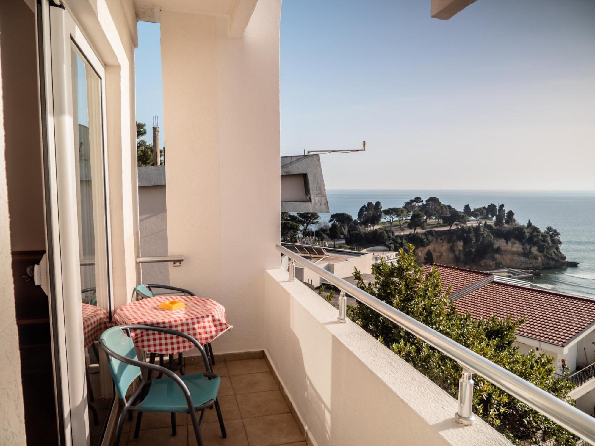 Apartments Bonita Ulcinj Esterno foto