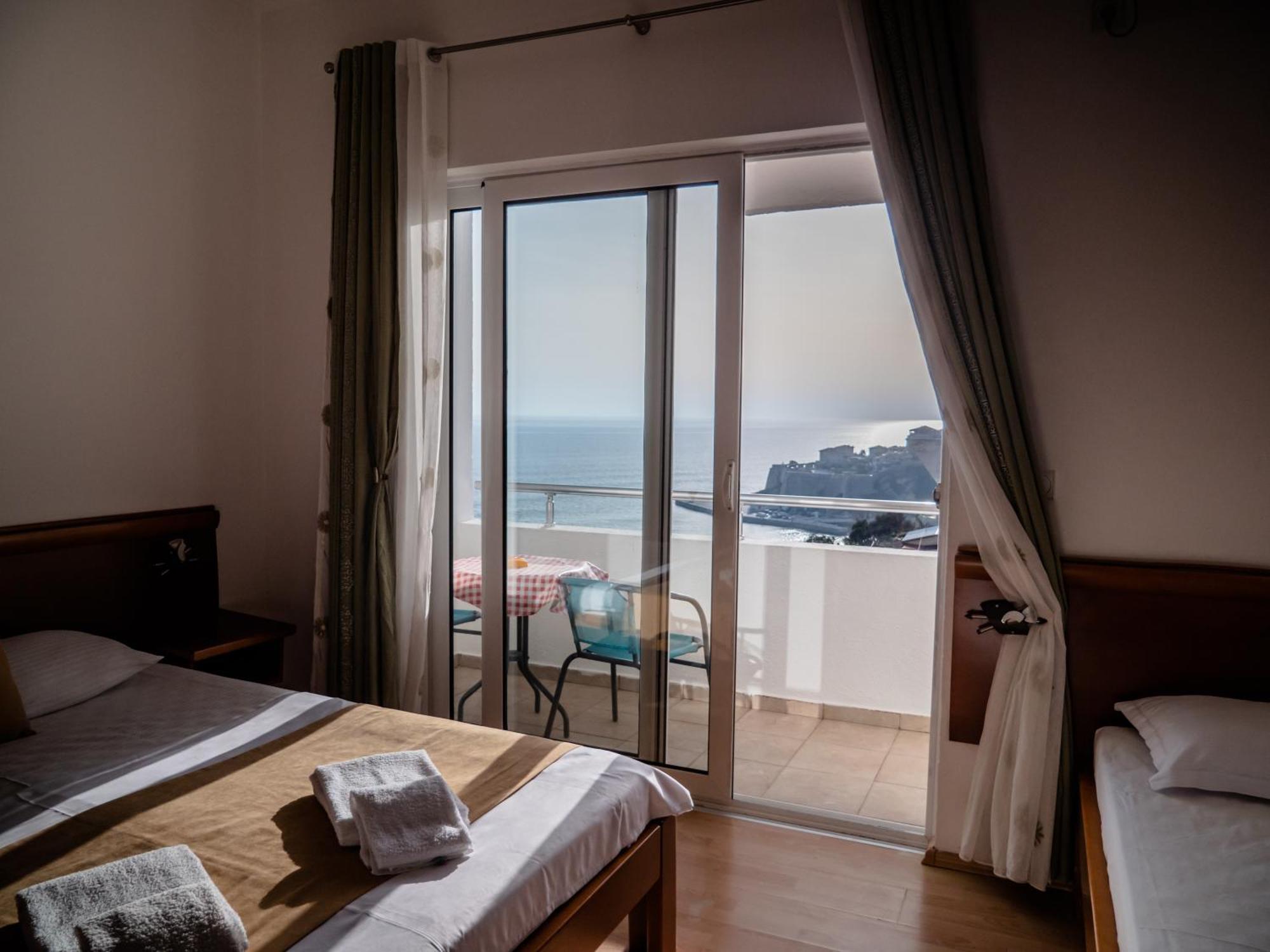 Apartments Bonita Ulcinj Esterno foto